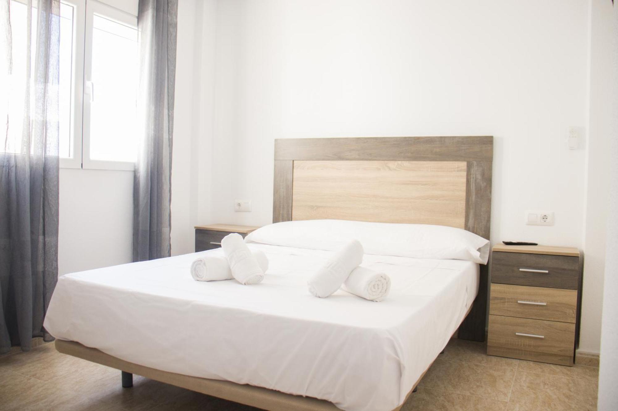 Apartamentos Luna De アギラス エクステリア 写真